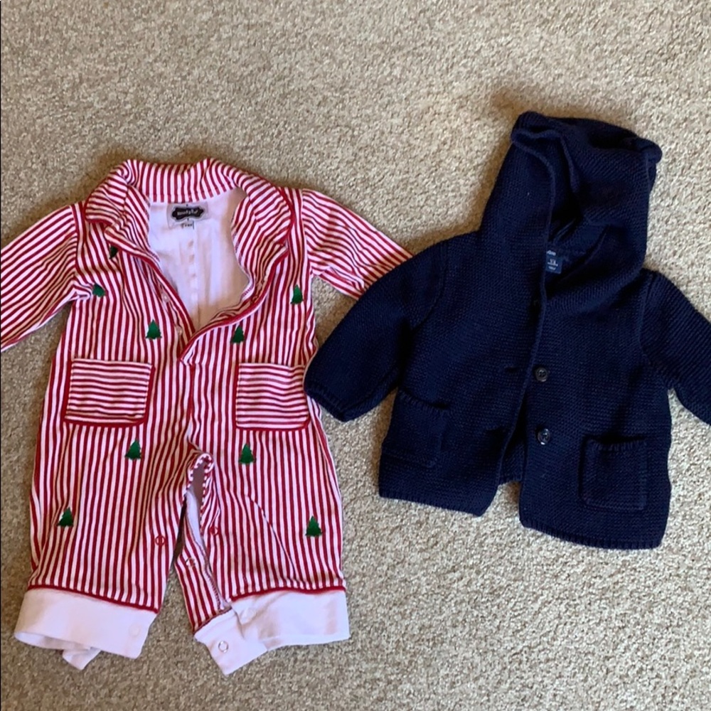 Mud Pie Xmas onesie & BabyGap teddy sweater. 3-6m